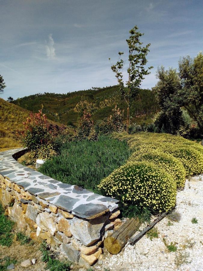 הוילה Montes da Senhora Refugio Do Raposo/Casa Deneb מראה חיצוני תמונה