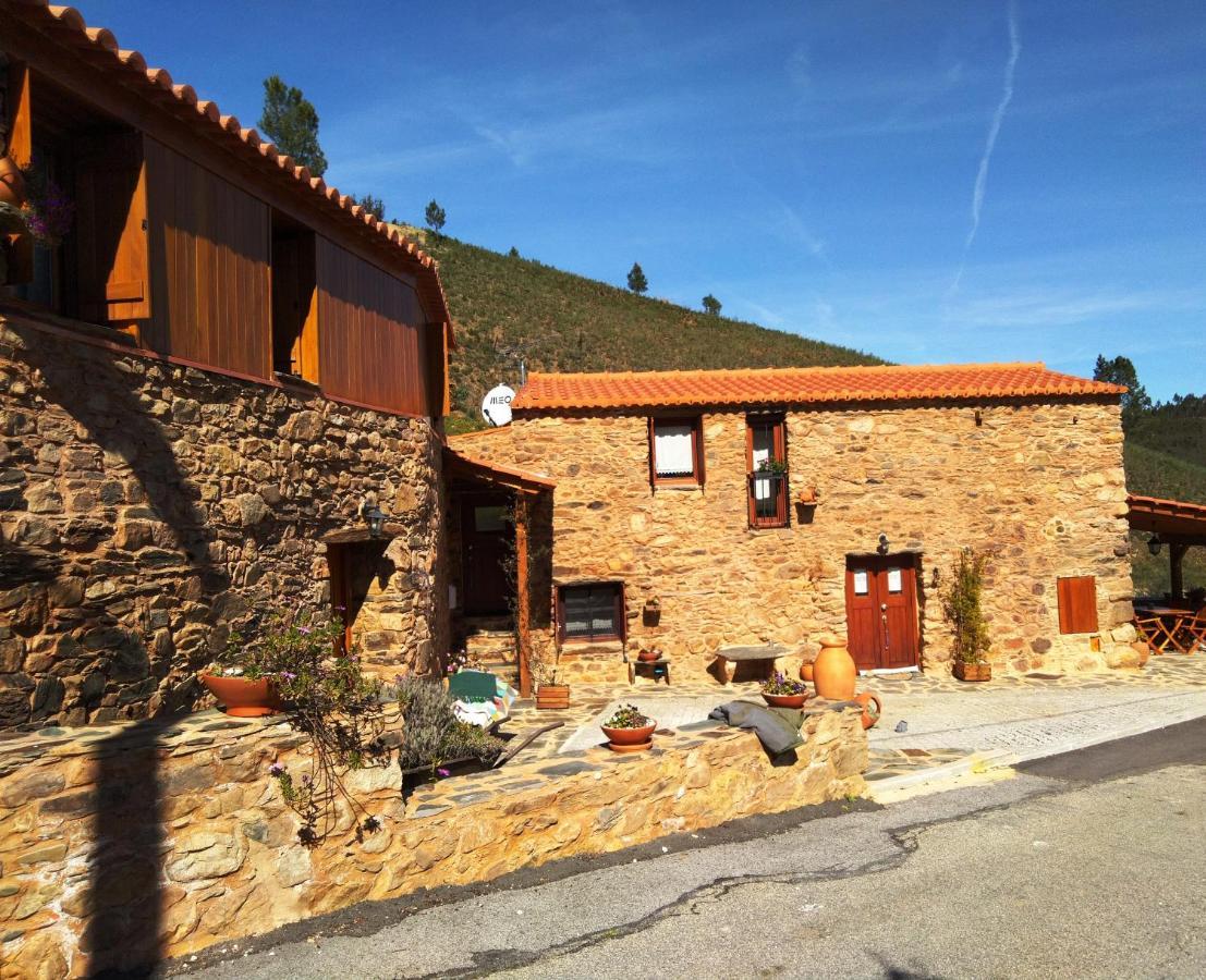 הוילה Montes da Senhora Refugio Do Raposo/Casa Deneb מראה חיצוני תמונה